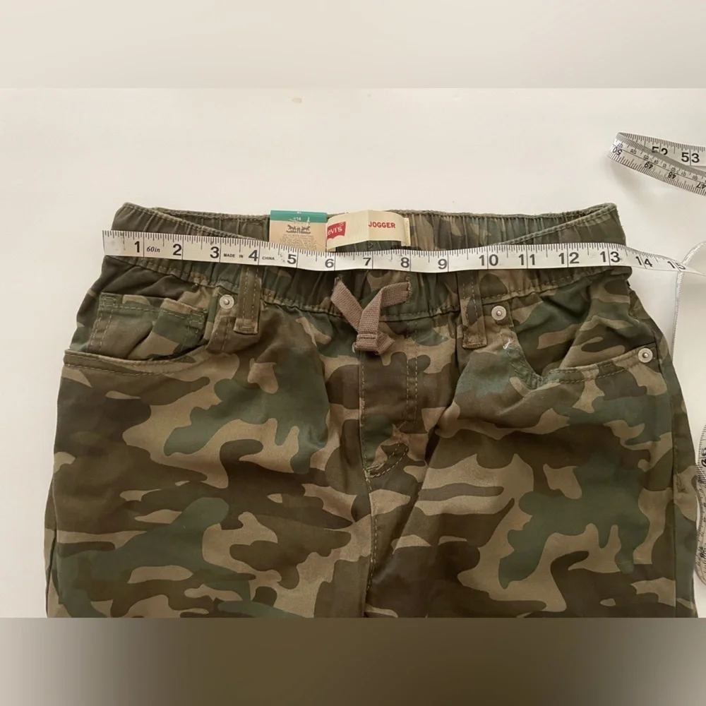 Levis joggers boys